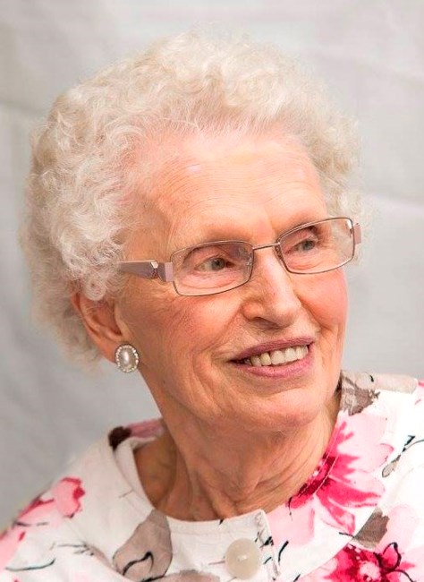 Obituary of Betty Caroline King MacInally