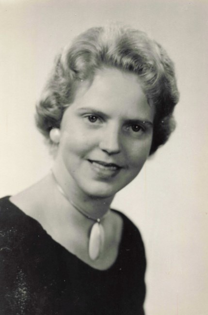 Obituary of Juanita Matheny Hunter