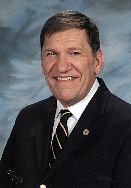 Obituary of Henry "Hank" George Fuhs Jr.