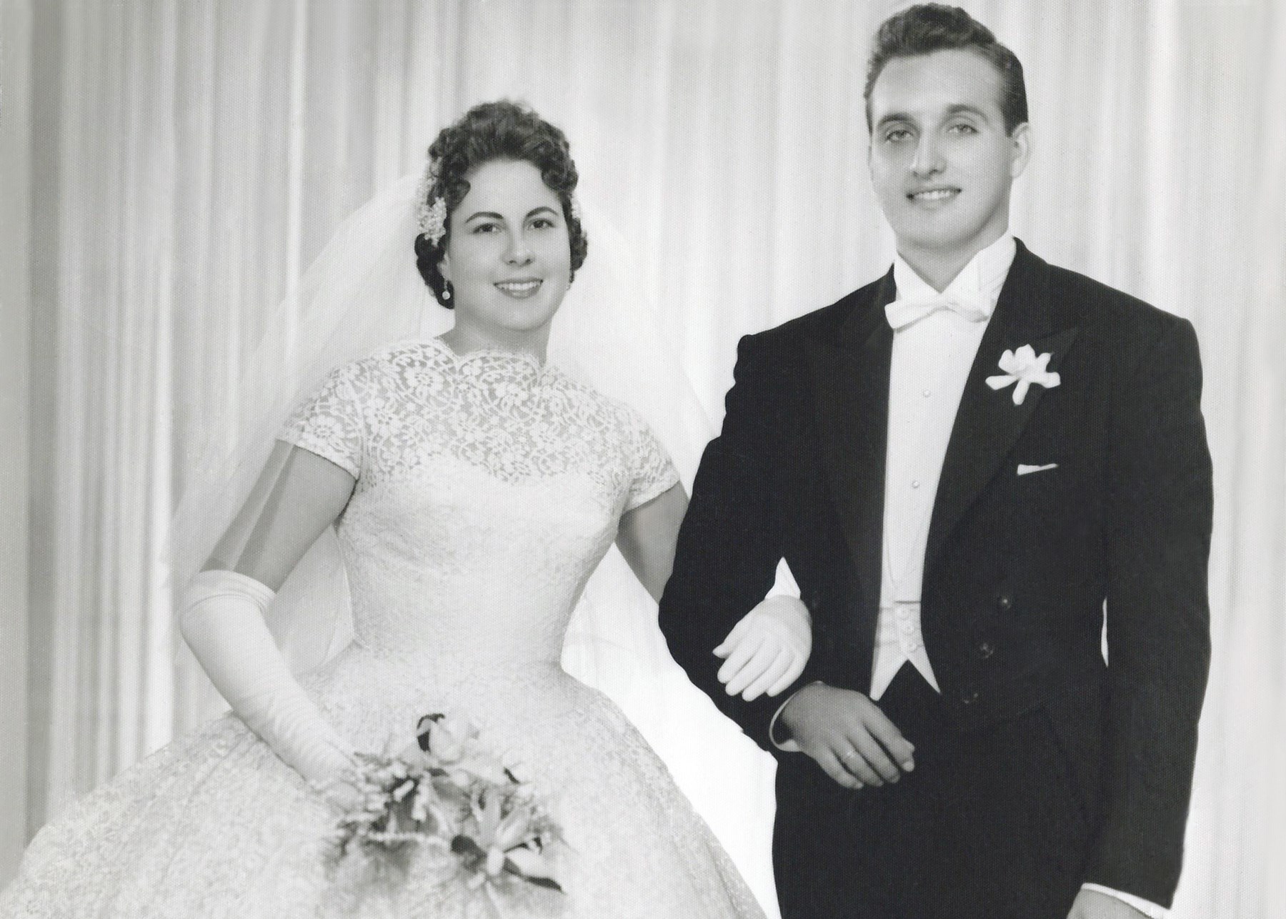 Obituary of Lillian Strauss