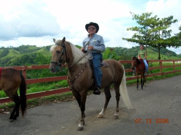 Obituario de Arturo Costa