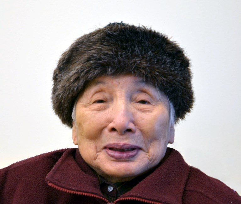Obituary of Foon Yung Chan 陳馮歡容