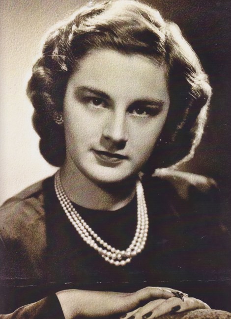 Obituary of Helen C. LaFiura