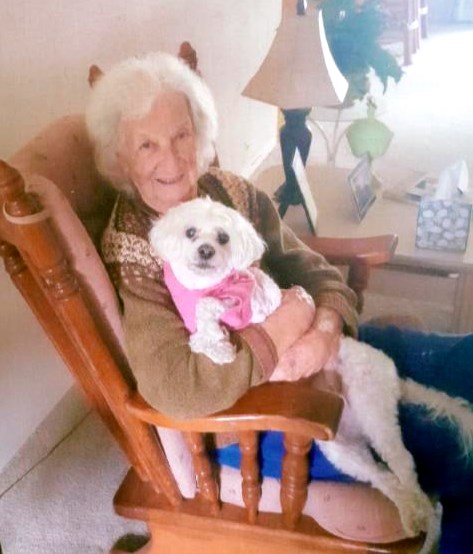 Obituary of Agnes M Murray