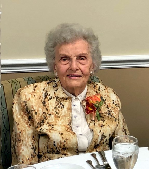 Obituary of Myrtle Smith Curran