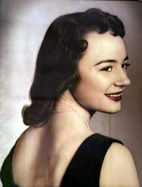 Obituary of Lucretia Holmes