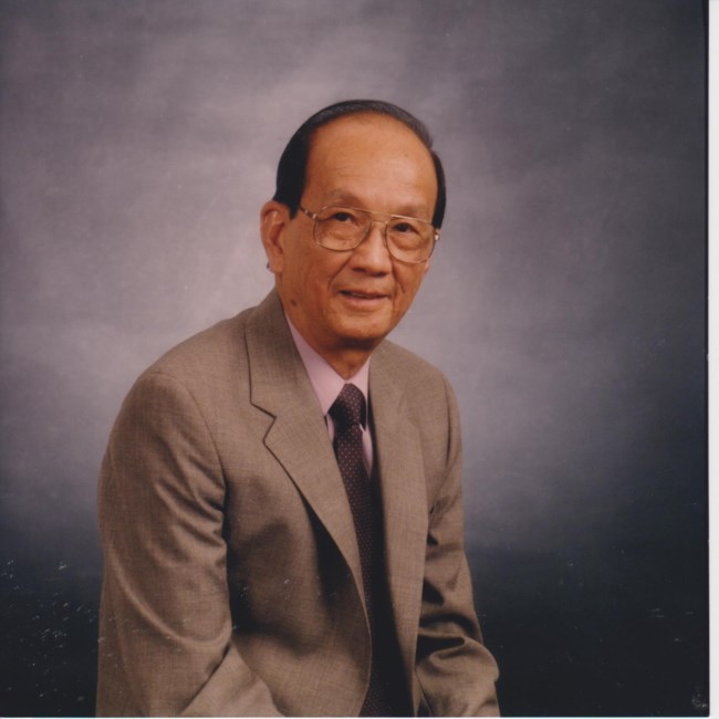 Obituario de Kan Louie