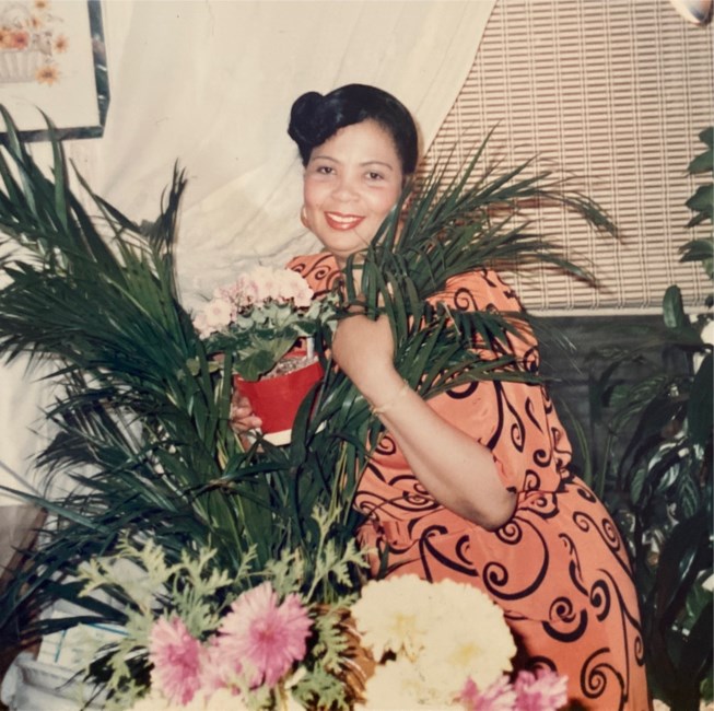 Obituario de Roslyn Ann White