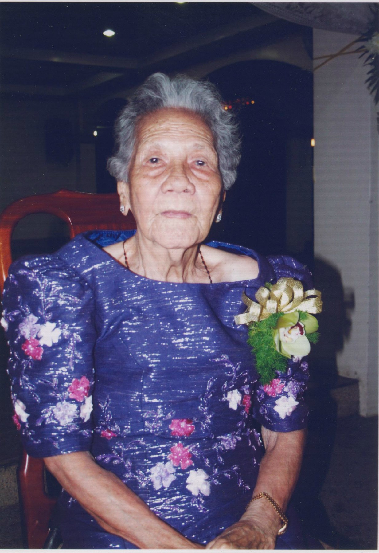 Obituary of Lourdes V. Chua