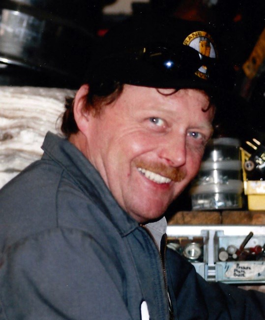 Obituary of Dillard Steve Holt