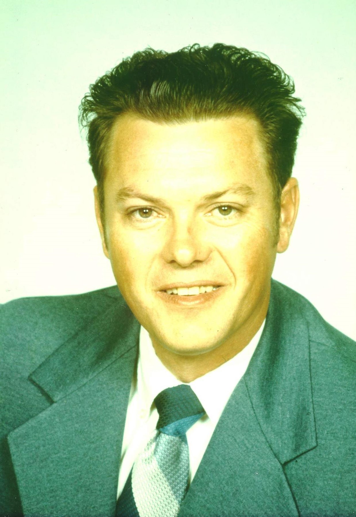 Obituary of Kenneth E. Corse