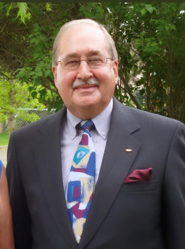 Bruce Ogilvie Obituario Calgary, AB