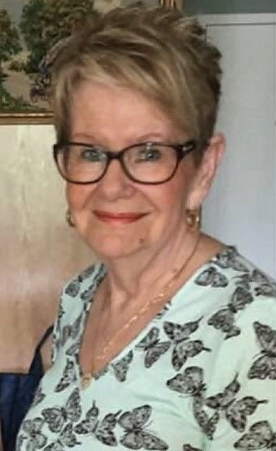 Obituario de Carmen Mary Raymond