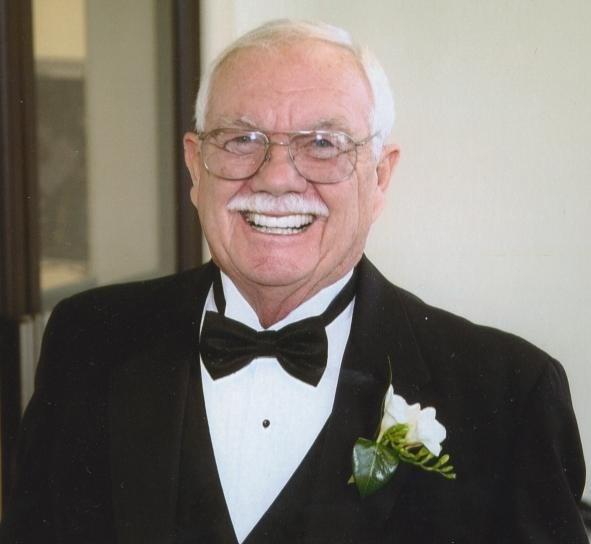 Obituary of Captain Richard E. Thomas