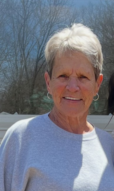 Obituary of Shirley Joann Hoops