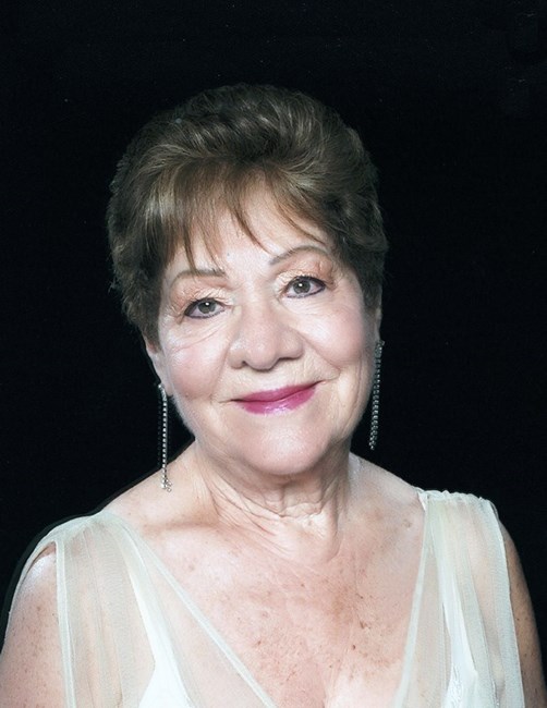 Obituario de Amparo Silva Flores
