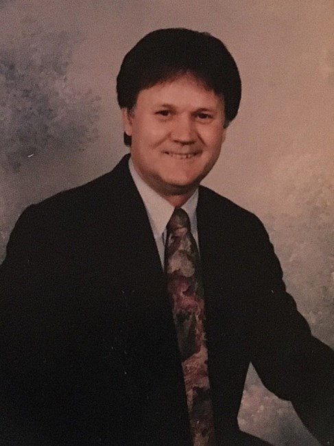 Obituario de Phillip Gordon McIntosh