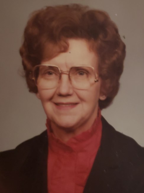 Obituary of Maurene Evelyn Roberts