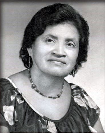 Obituary of Gloria M. Romero