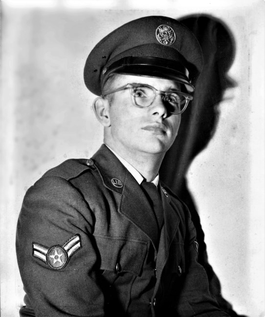 Obituary of Willard J Thomas