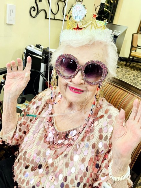 Obituary of Lois Peterson Taylor