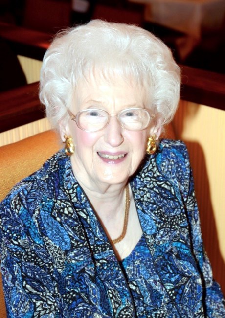 Obituario de Betty B. Davenport