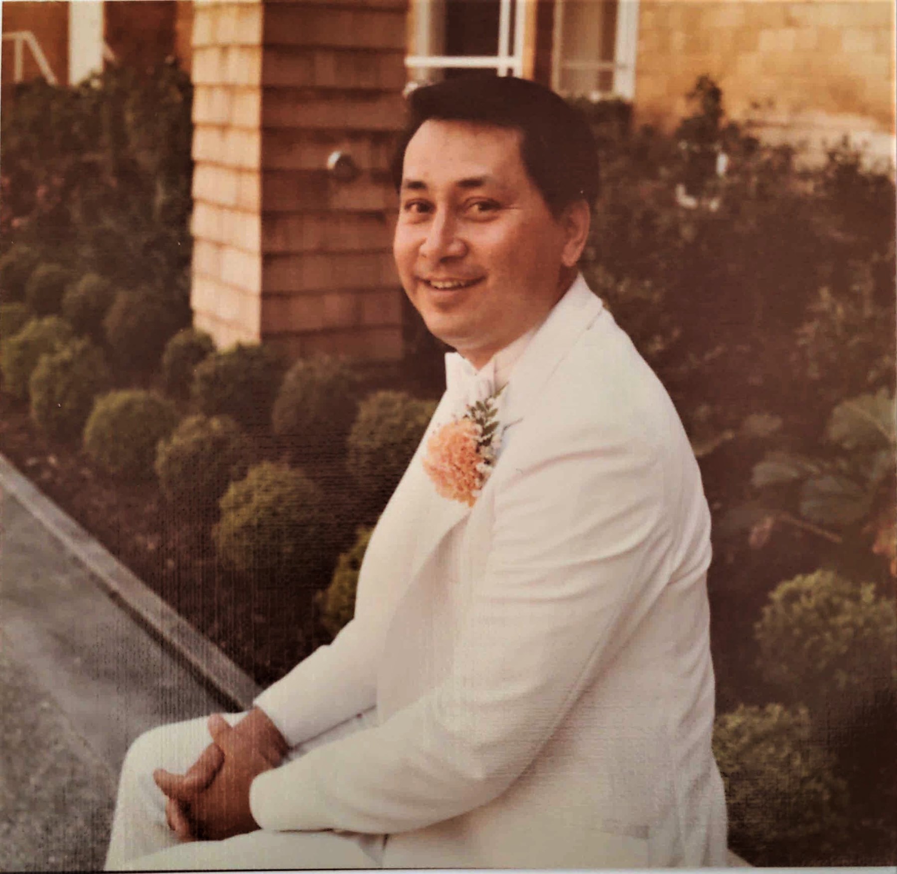 Obituary of Frank "Pachi" Achondoa