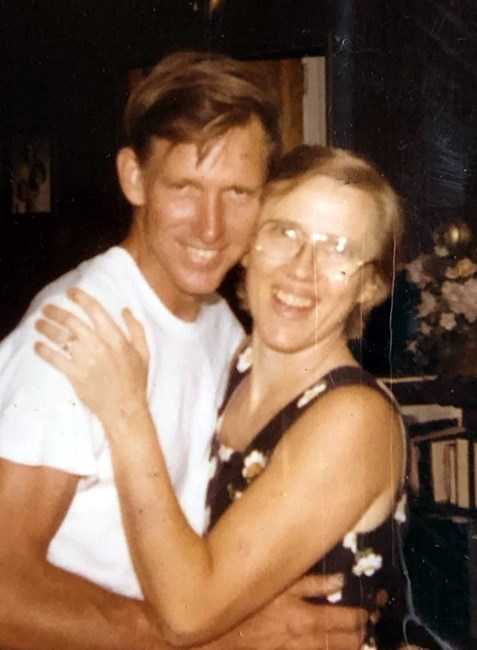 Obituary of Iris Hubbard Holmes