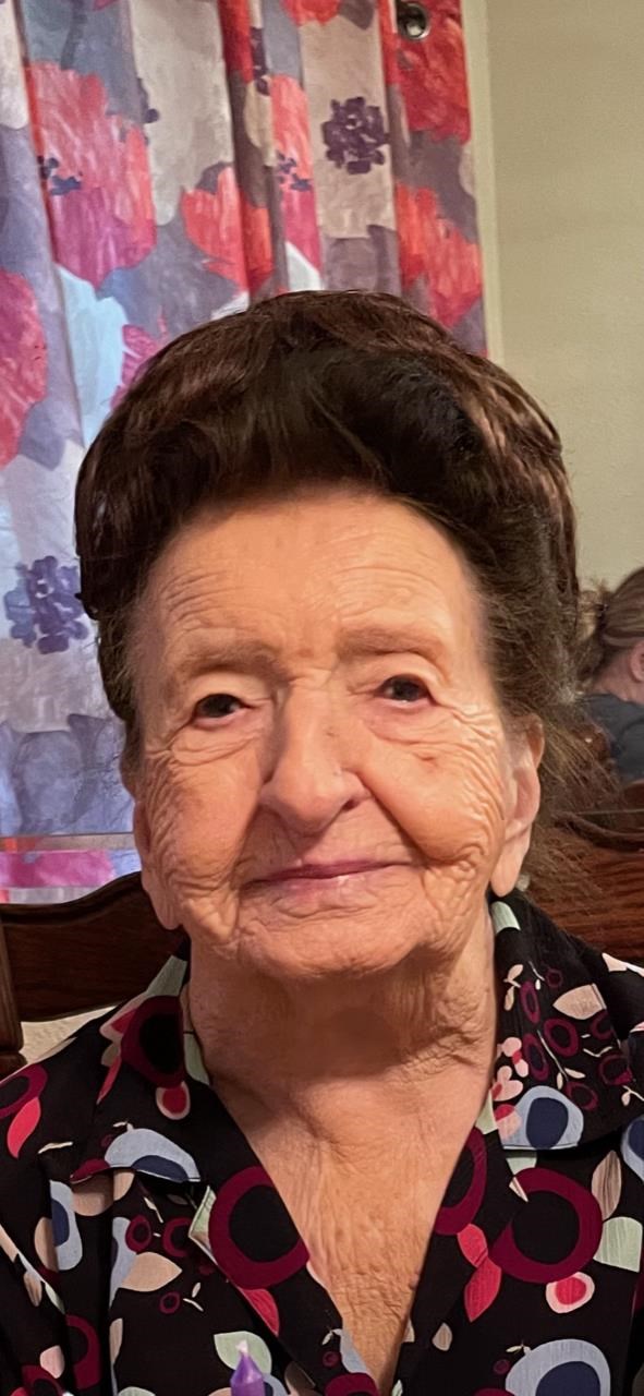 Obituary of Evelyn Esther Mikeska
