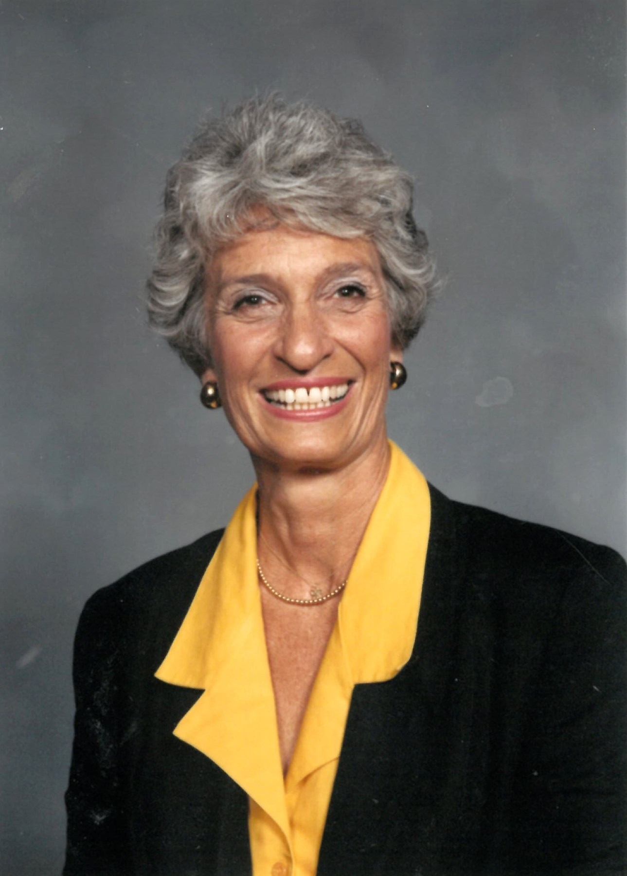 Obituary of Suzanne Elliott Robbins