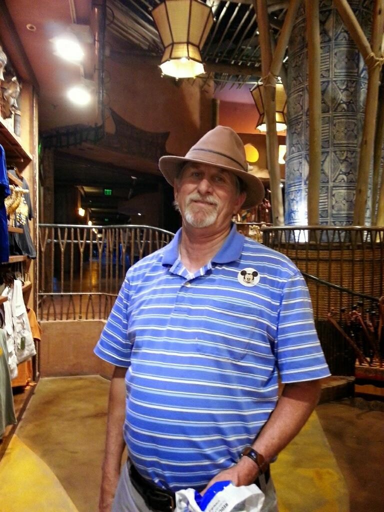 Obituario de John Edward Cowles Jr.