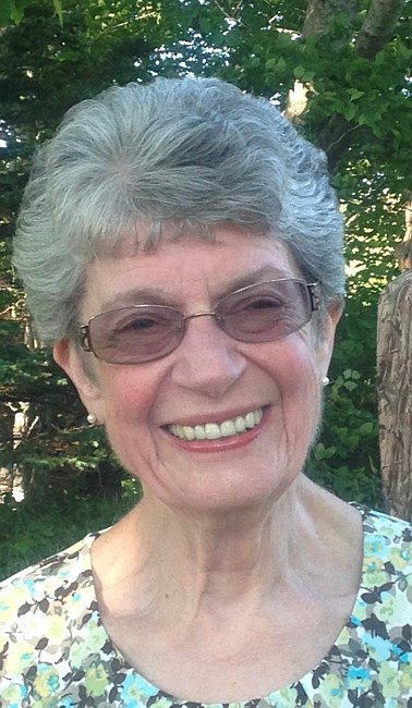 Obituario de Joan Gwendolyn Ellis