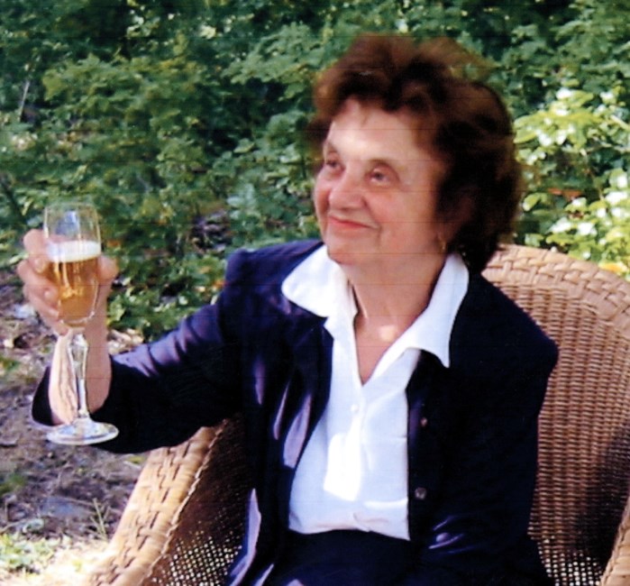 Obituary of Ruth J. Stone