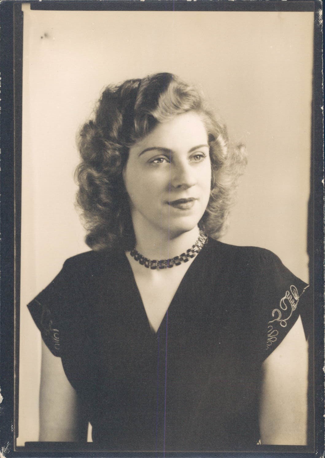 Obituary of Agnes A. Davis