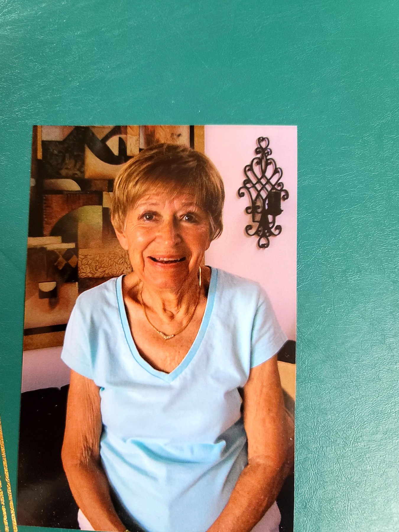 Obituary of Lorraine L. Slater