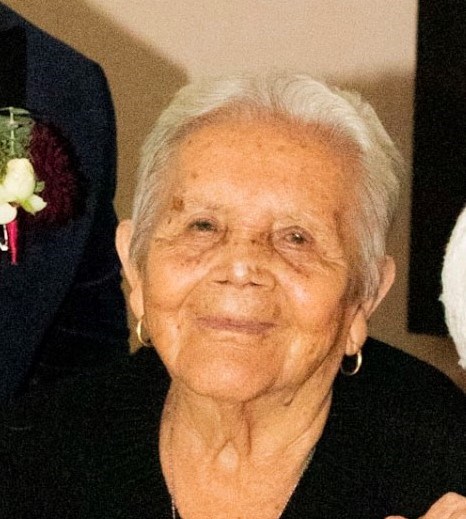 Obituary of Luisa M. Valencia