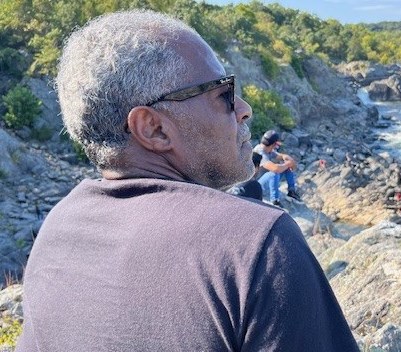 Obituario de Larry Davis