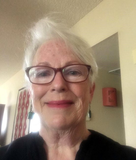 Obituary of Roberta "Robin" Burns Hutchins