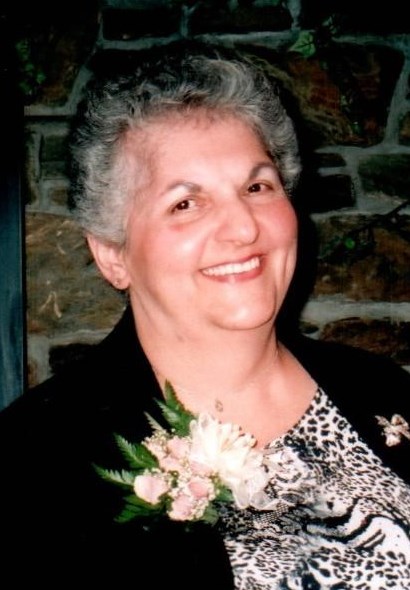 Obituario de Pauline Elaine Whalon