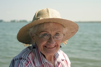 Obituary of Bonnie Mae Schneider