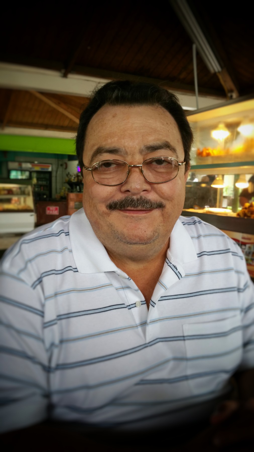 Obituary of Eduardo Mendoza Román