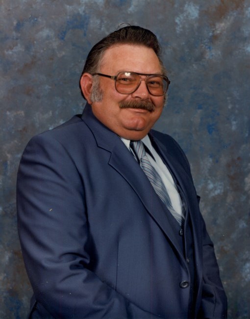 Obituary of Donald P Moyer