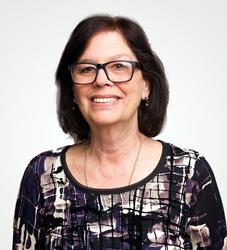 Obituario de Lynn Silverman Blind "Turtledove"