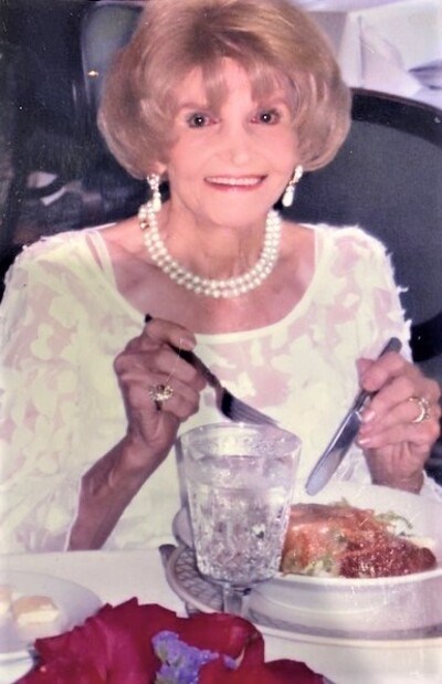 Obituary of Dorothea Reggie Armstrong