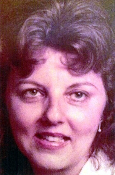 Avis de décès de Carolyn L. Dillon