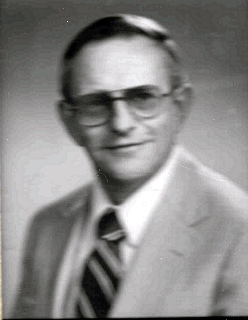 Obituary of Lawrence Russell Marker
