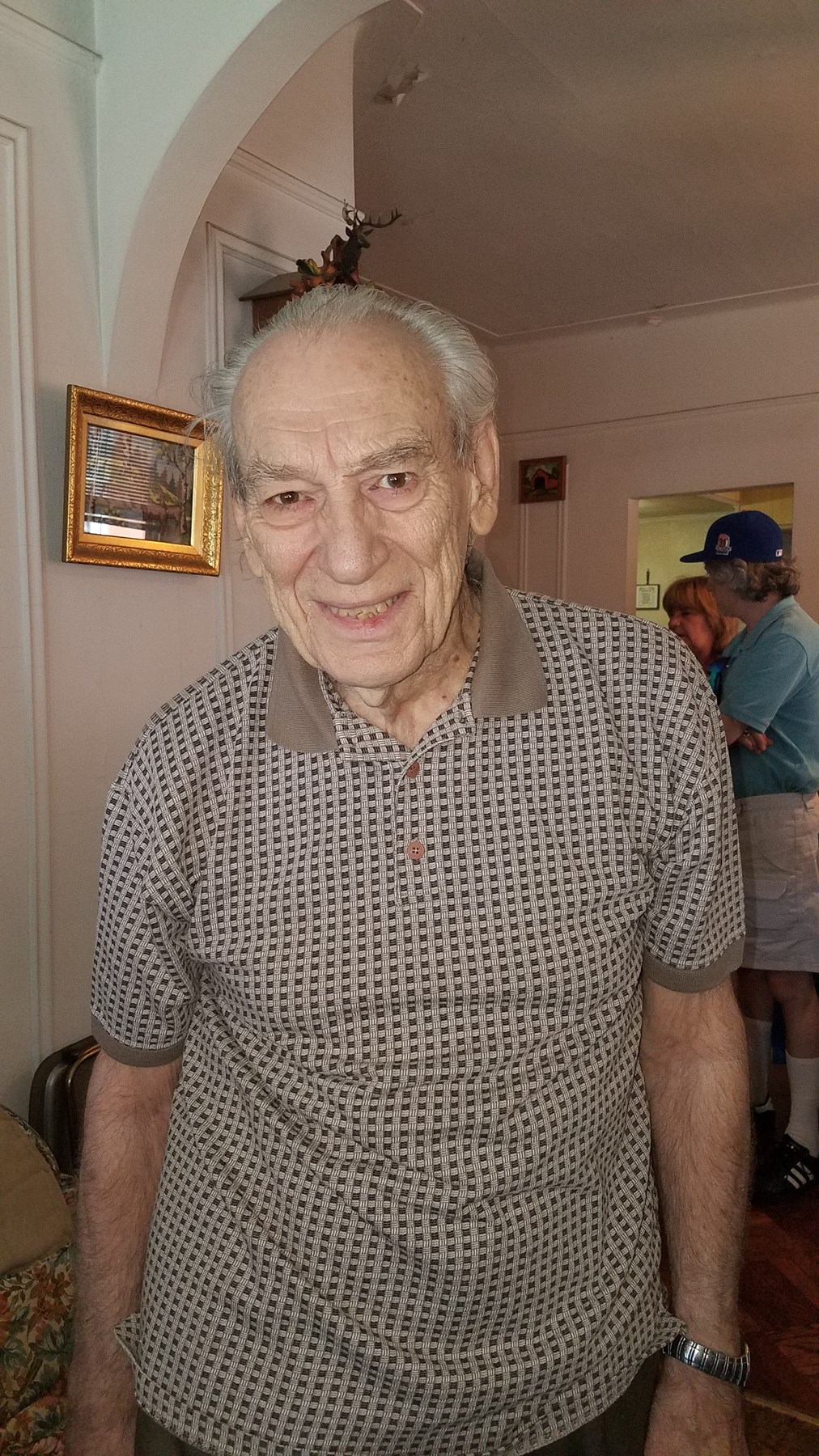 Obituario de Donald R. Lewis