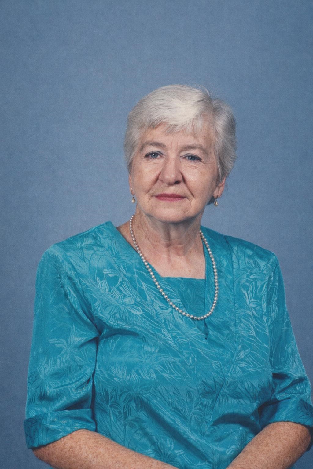 Obituario de Anne Elizabeth Martin