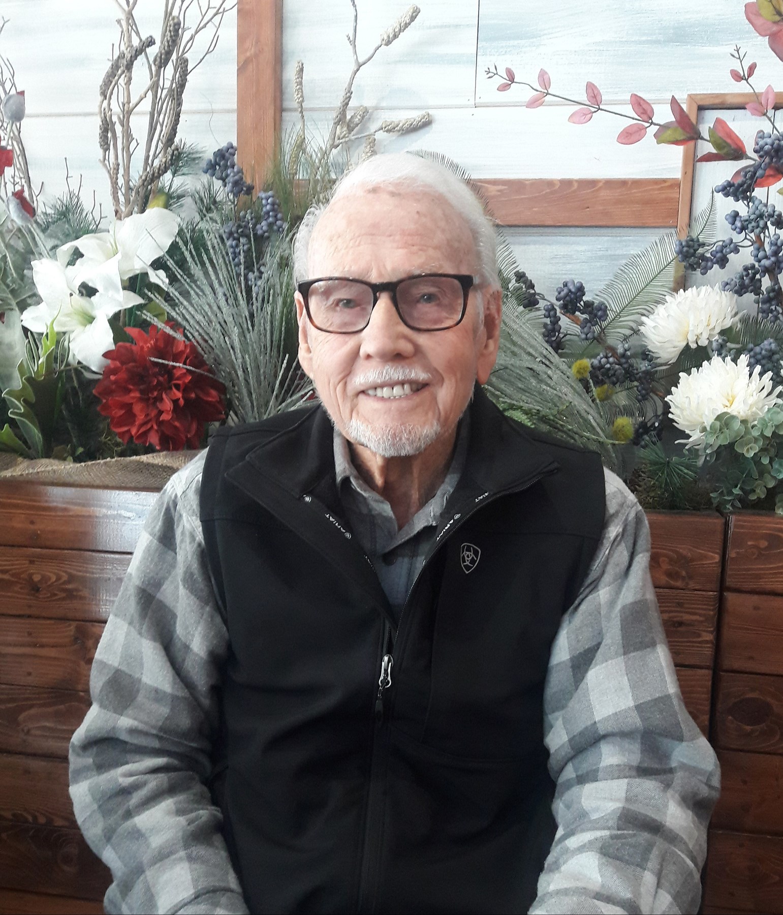 Obituary of Raymond Eugene Scrivner