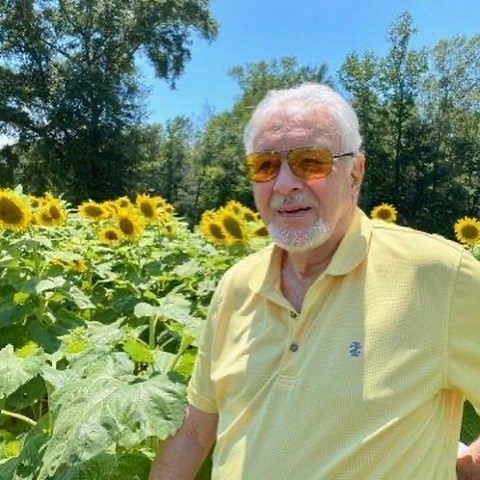 Obituary of Robert "Bob" Lowell Peters